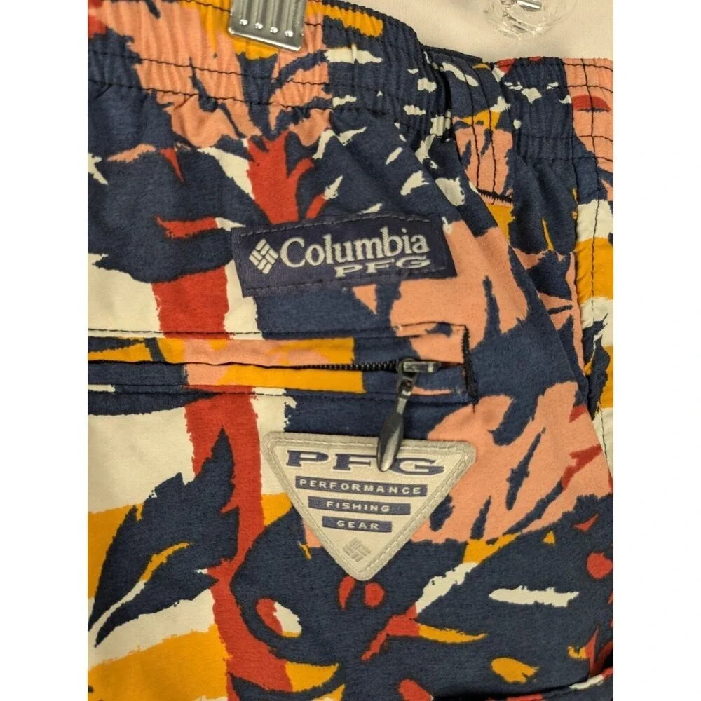 Columbia‎ PFG Fishing Shorts Mens XL Multi-Color Tropical Leaf Omni-Shade 6